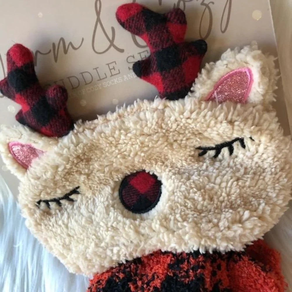 Warm & Cozy Cuddle Set